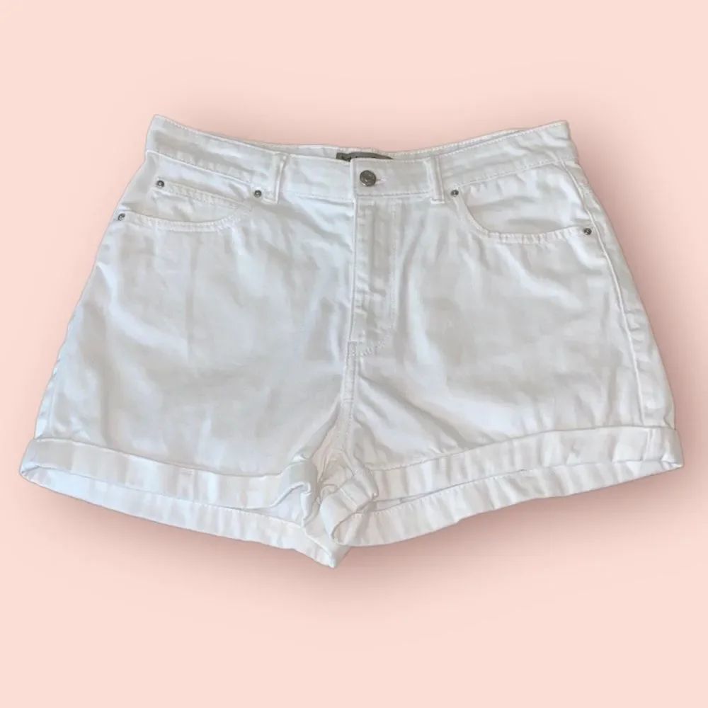 Denim Co. Women’s High Waist White Shorts Size 12